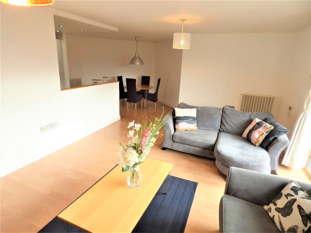 Property photo 3 of 20