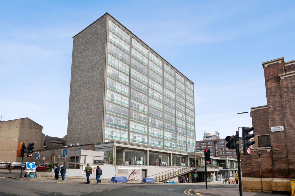 Property photo 1 of 27