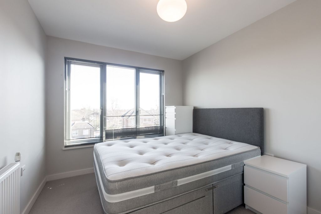 Property photo 3 of 12 Bedroom