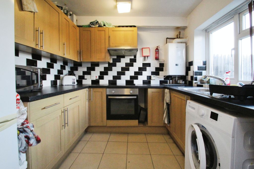 Property photo 3 of 5 Img_1517_11_Original