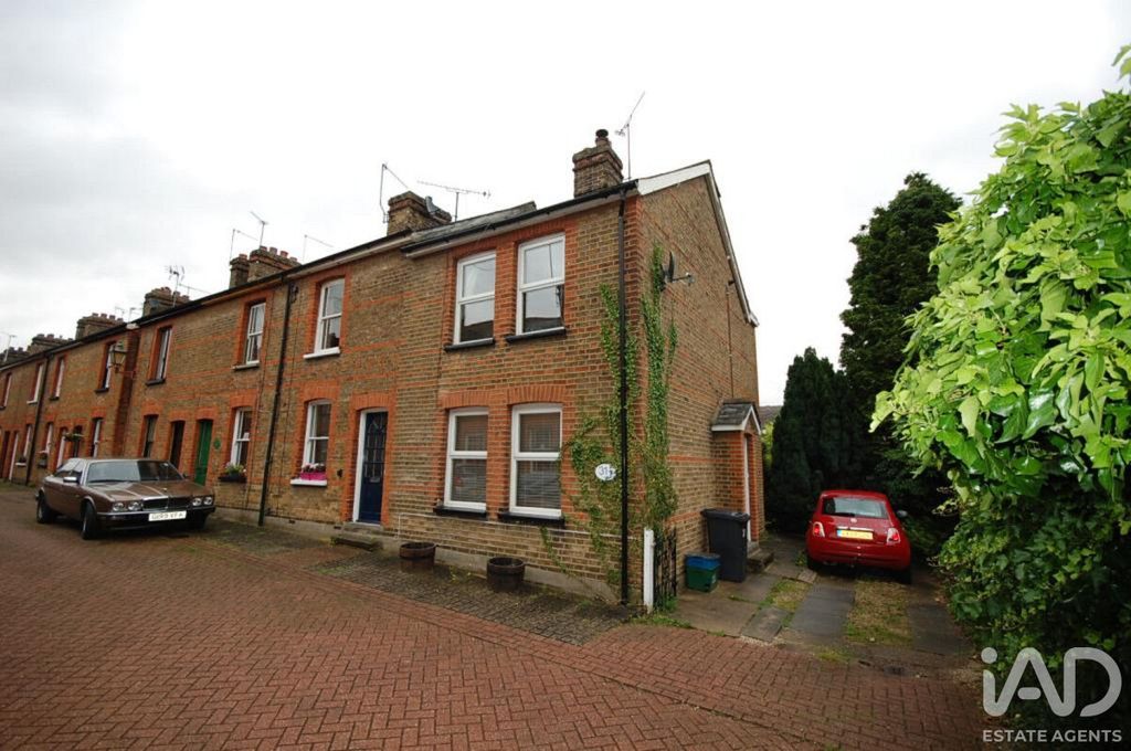 Property photo 1 of 10