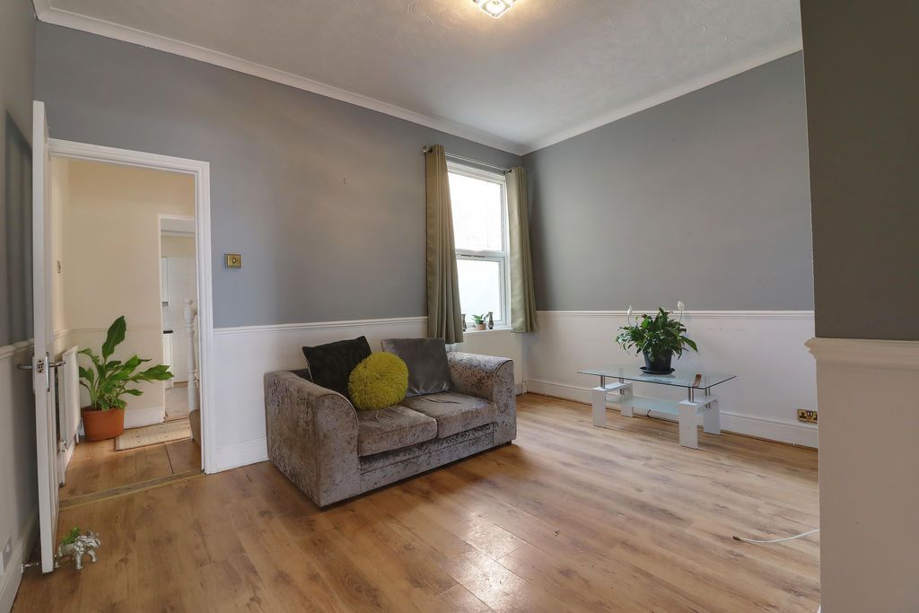 Property photo 1 of 16 Dining Room/Reception