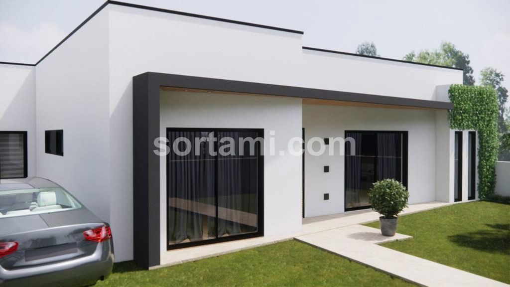 Property photo 1 of 8