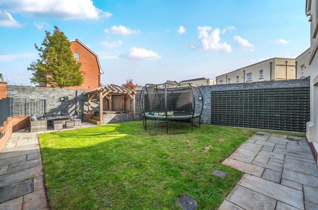 Property photo 1 of 14 Rear Garden