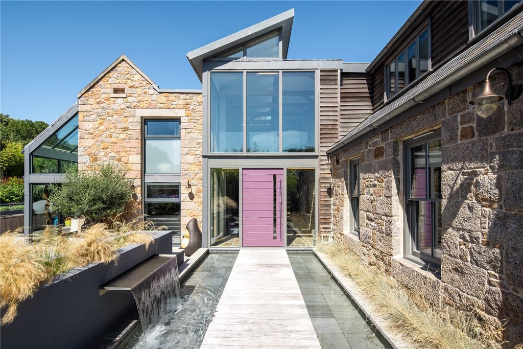 Property photo 2 of 43 External