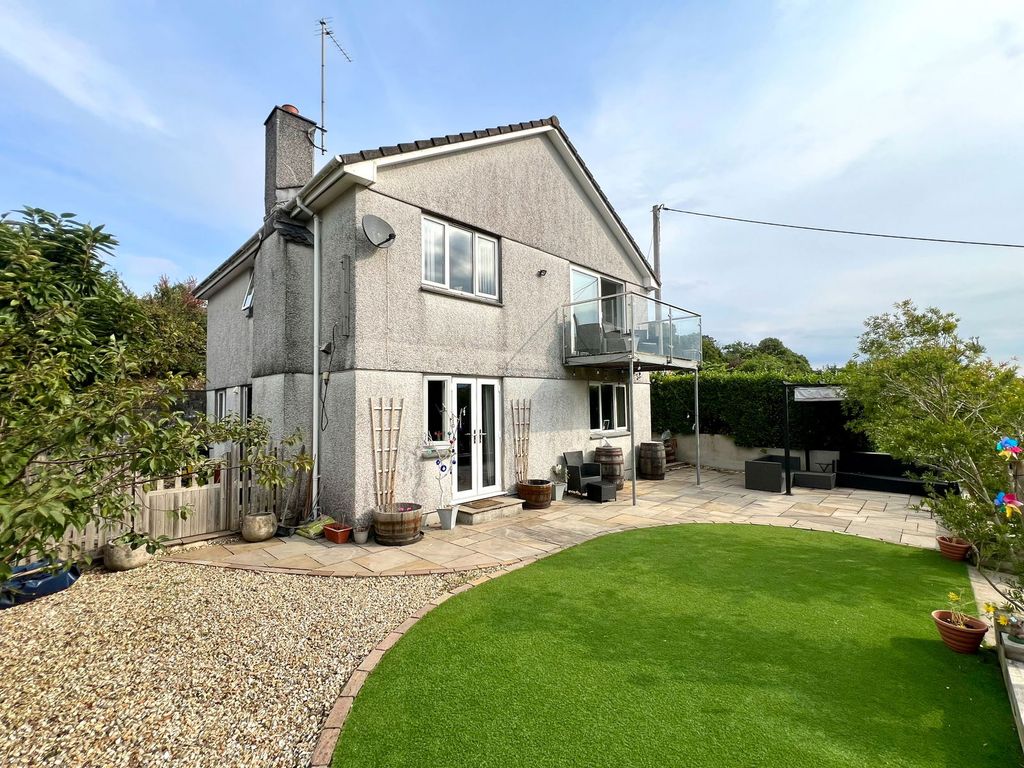 Property photo 1 of 27
