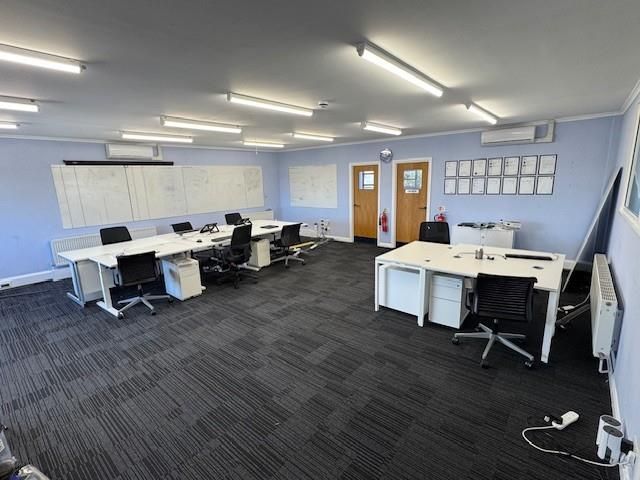 Property photo 2 of 10 Internal 1.Jpg
