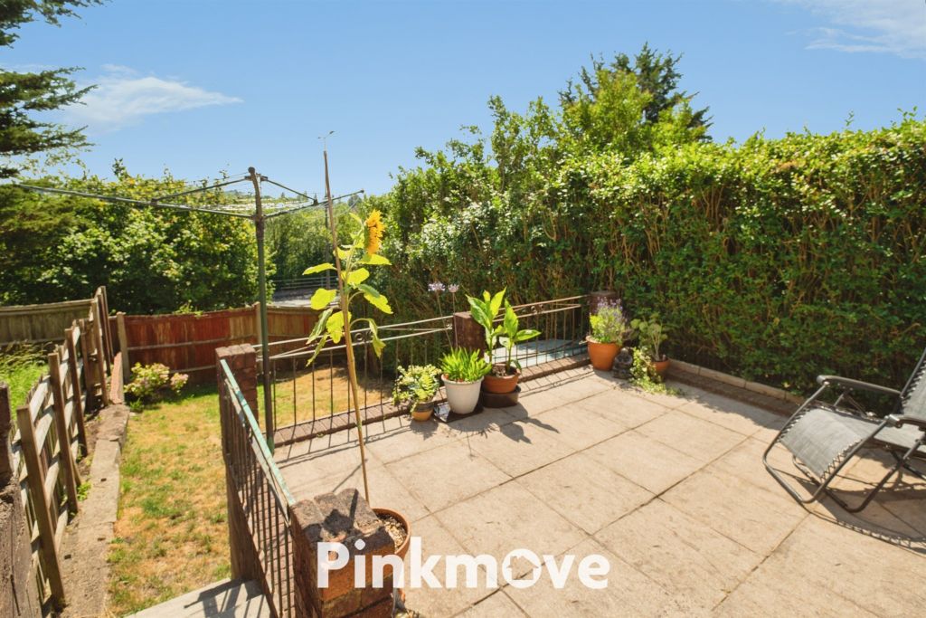Property photo 3 of 17