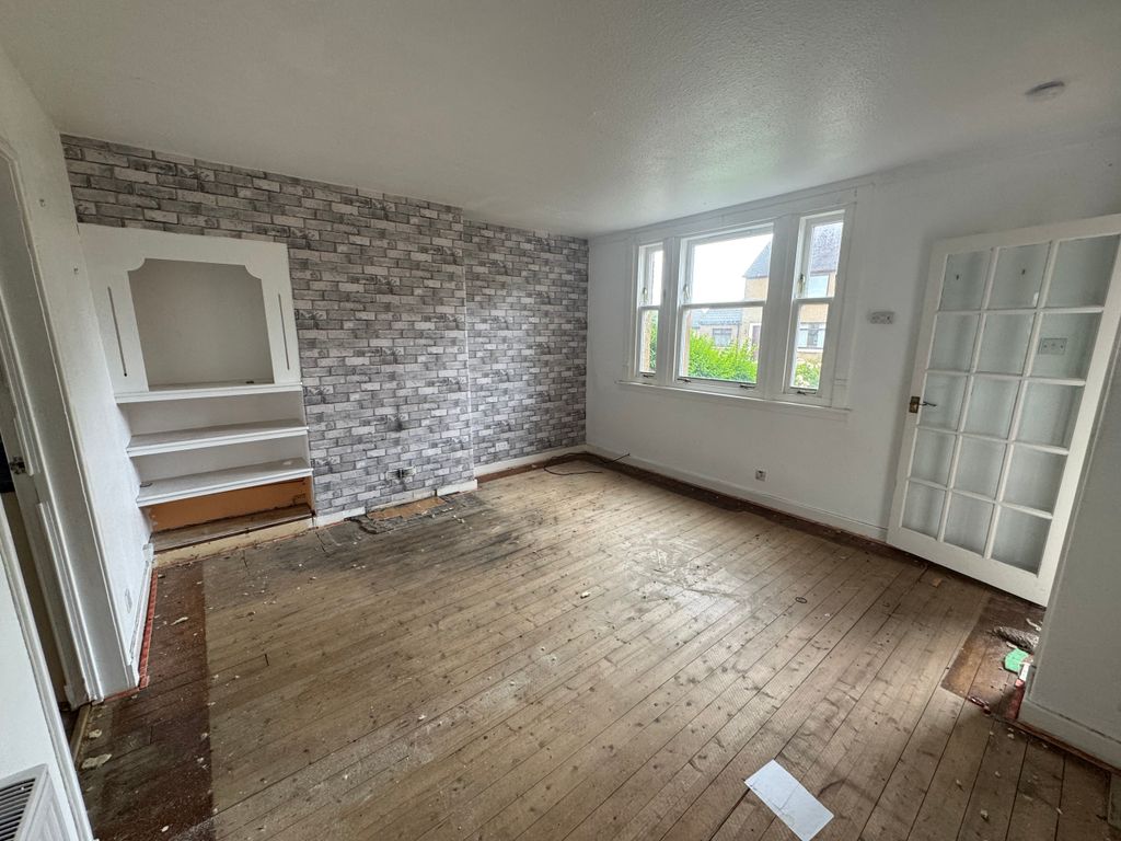 Property photo 3 of 20 3