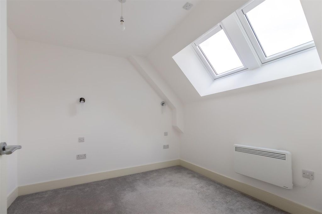 Additional image 11 of 2 bed flat for saleSophia Mews, Cathedral Road, Pontcanna CF11
