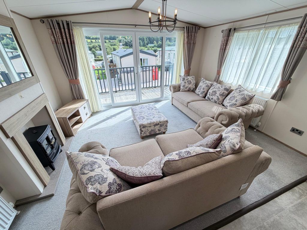 Property photo 2 of 6 Willerby Ambleside 2
