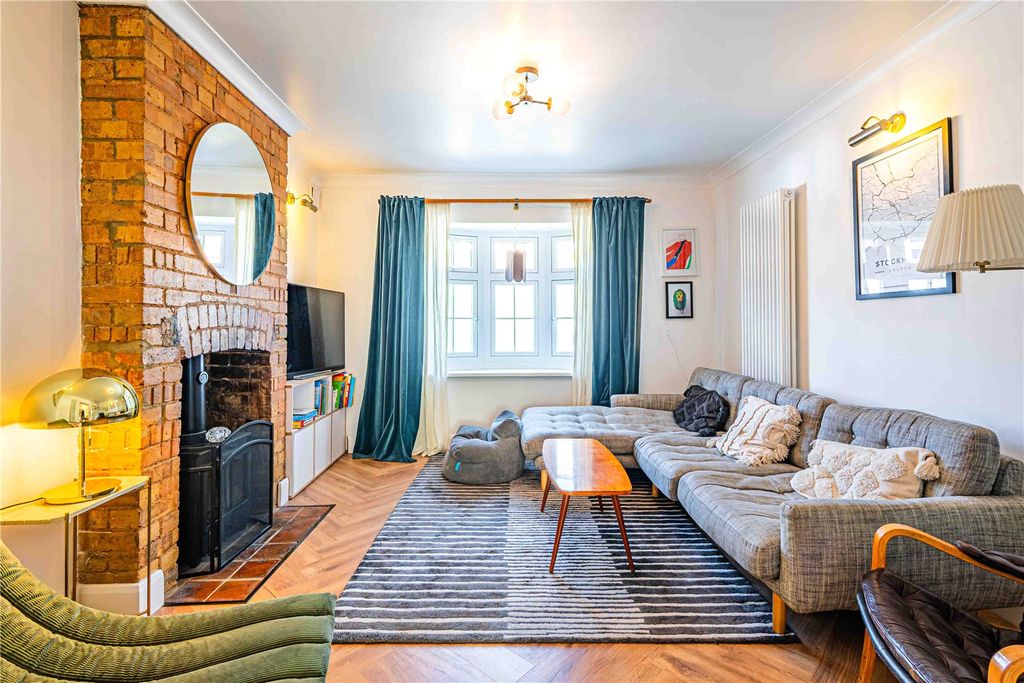 Property photo 3 of 24 Picture No. 19