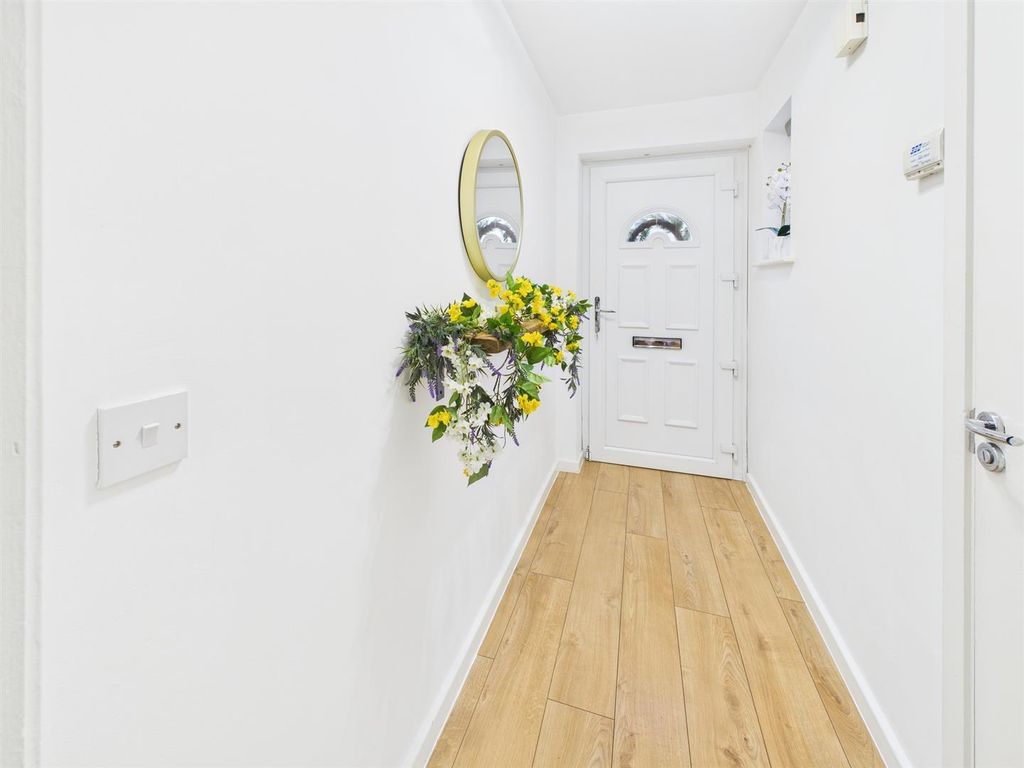 Property photo 2 of 48 Cam03844G0-Pr0378-Still001.Jpg