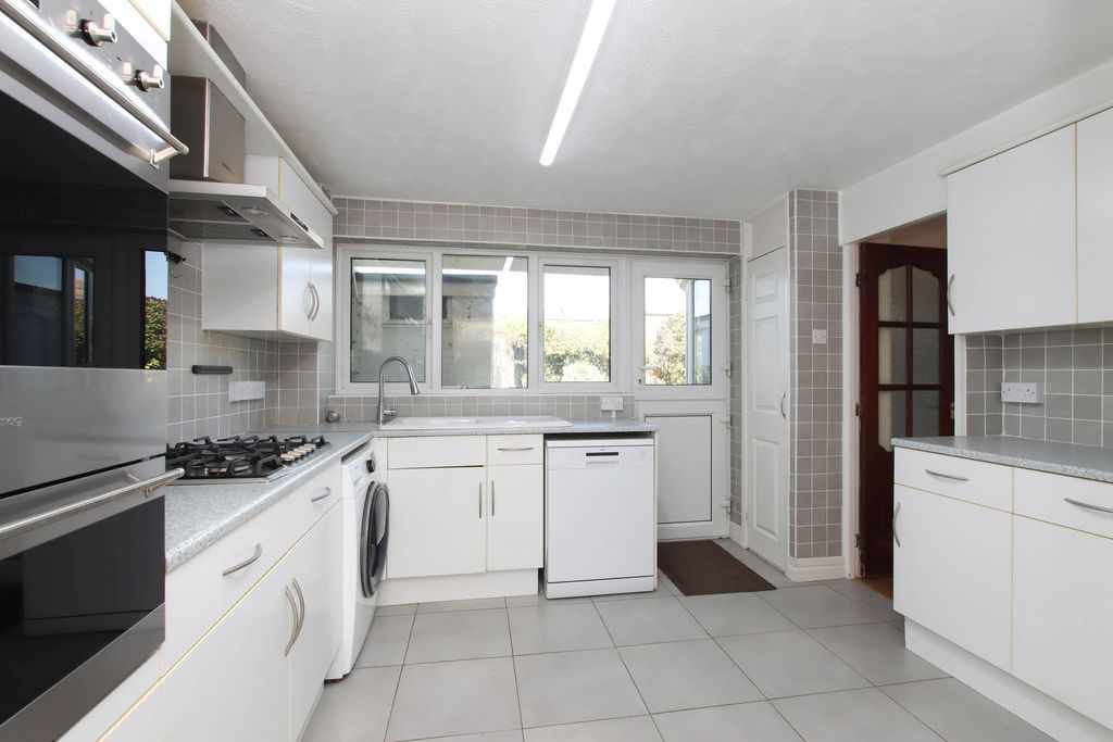 Property photo 2 of 21 Photo 10