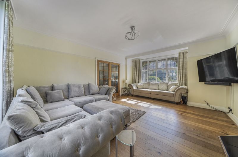 Property photo 3 of 18 Photo 3