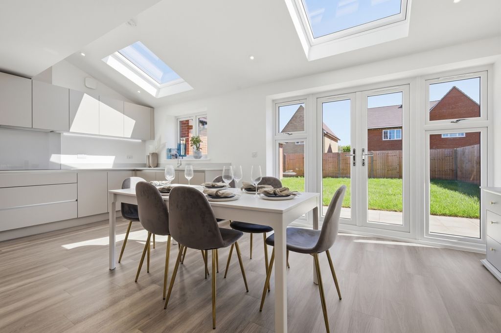 Property photo 3 of 26 Picture No. 16