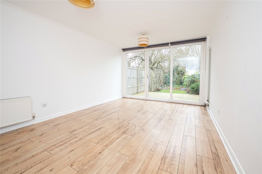 Property photo 3 of 18 Picture No. 3