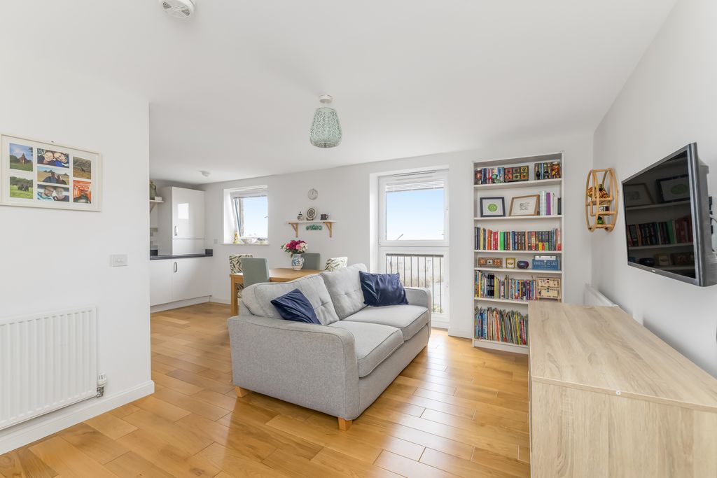 Property photo 2 of 13 Property Image 2