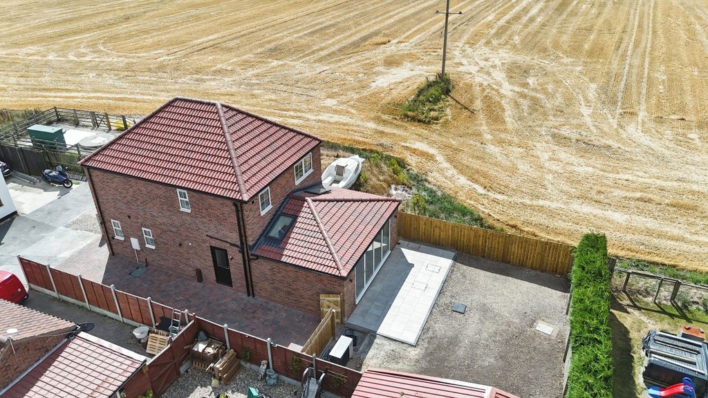 Property photo 1 of 29 5327772