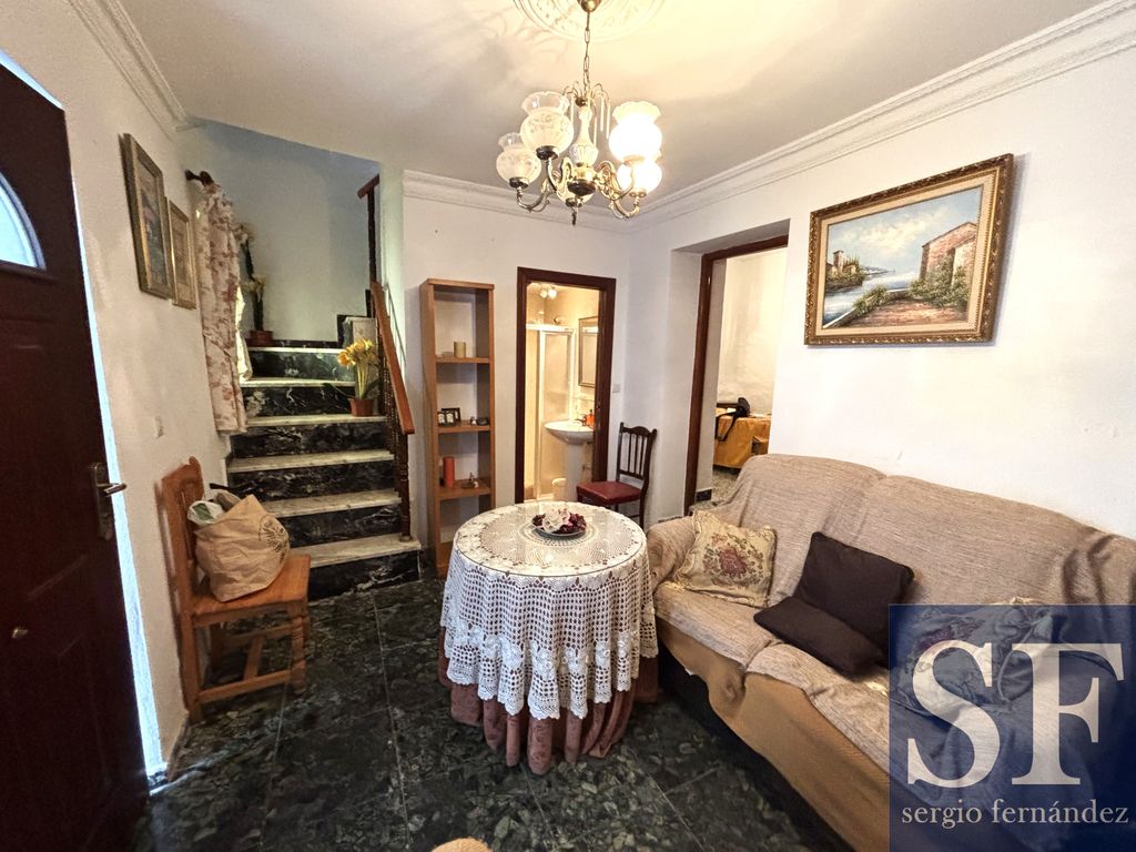 Property photo 3 of 20