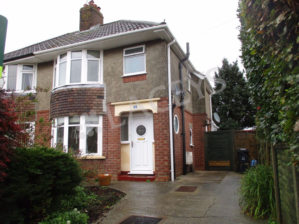 Property photo 1 of 12 External