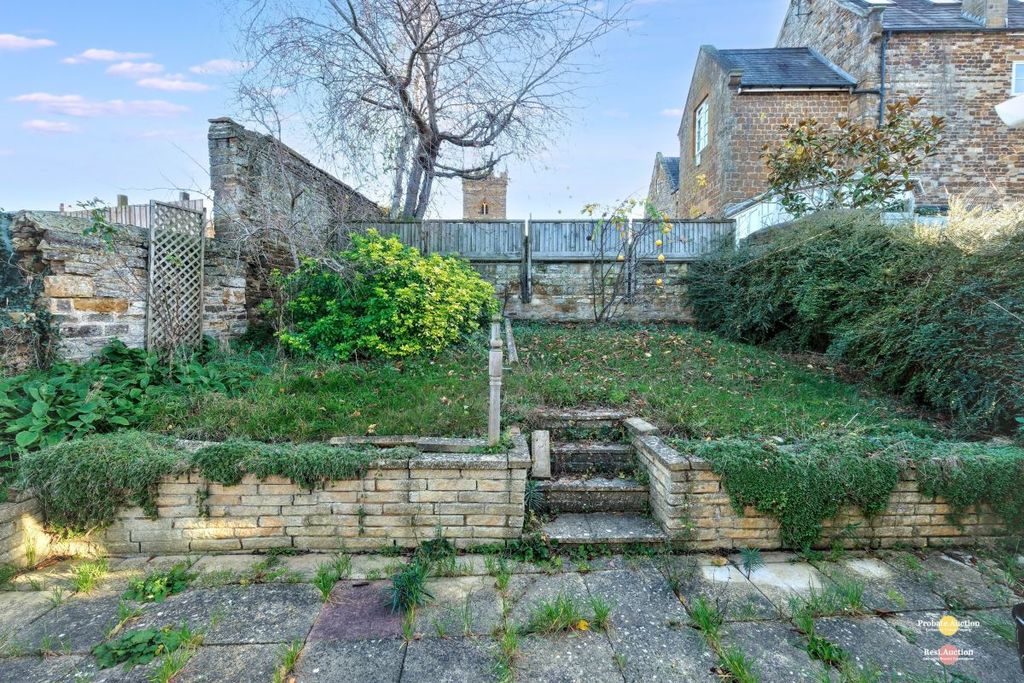 Property photo 3 of 19