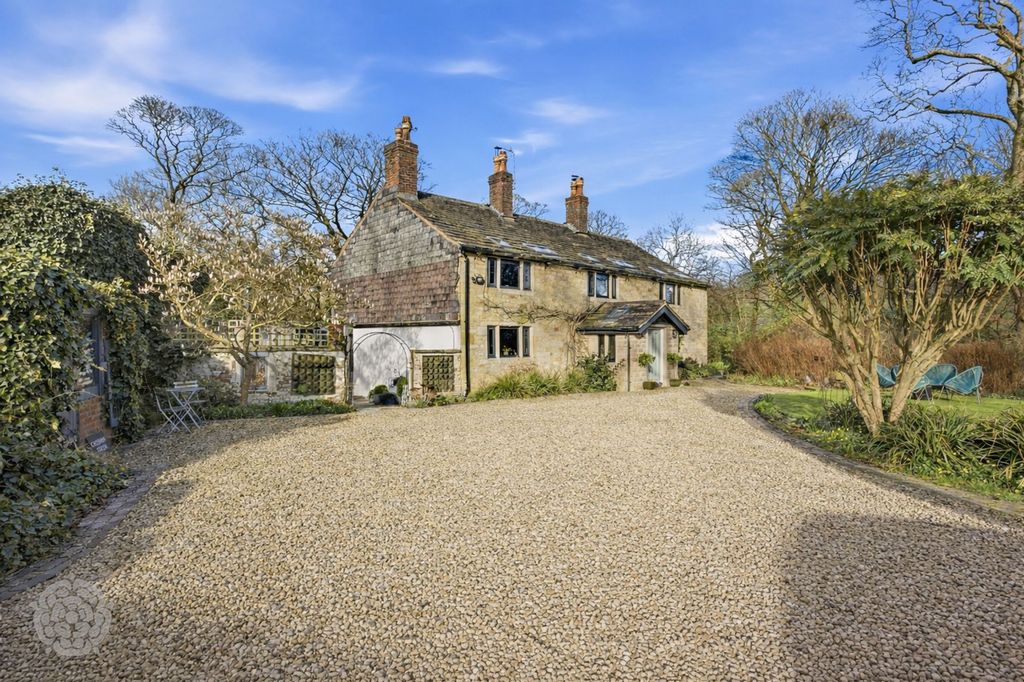Property photo 2 of 40 Picture No. 58