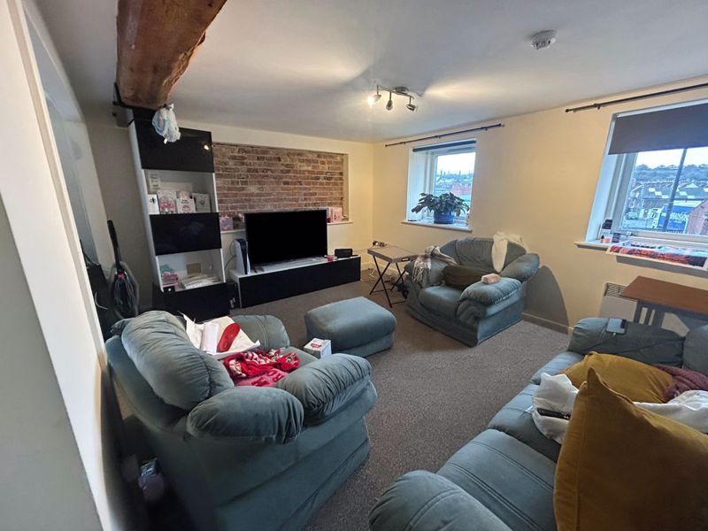 Property photo 2 of 10 Photo 2