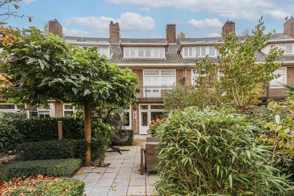 Property photo 3 of 48