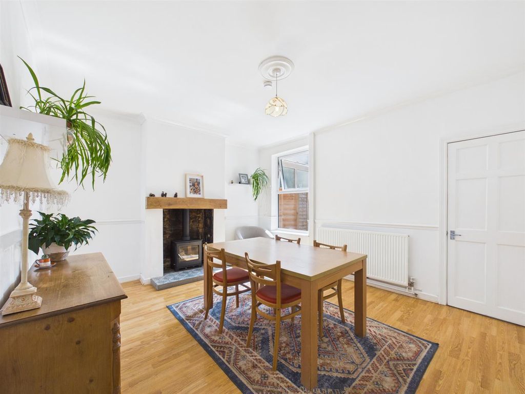 Property photo 3 of 9 Dining Room.Jpg
