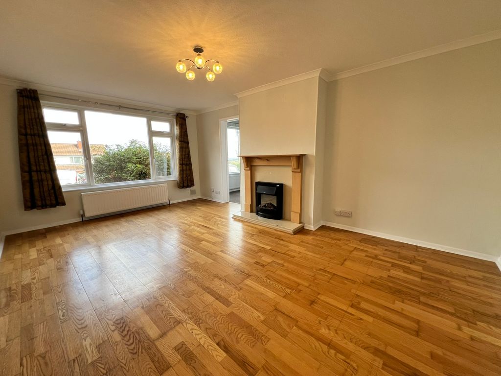 Property photo 2 of 14 Picture No. 03