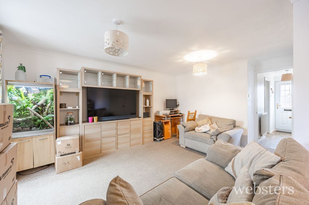 Property photo 2 of 14