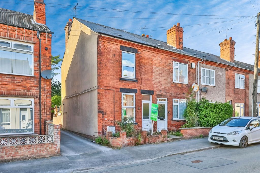 Property photo 2 of 17