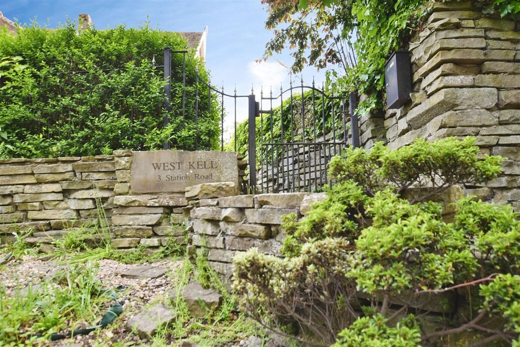 Property photo 2 of 39 033Eb1Ab-Gate 20To 20House.Jpg