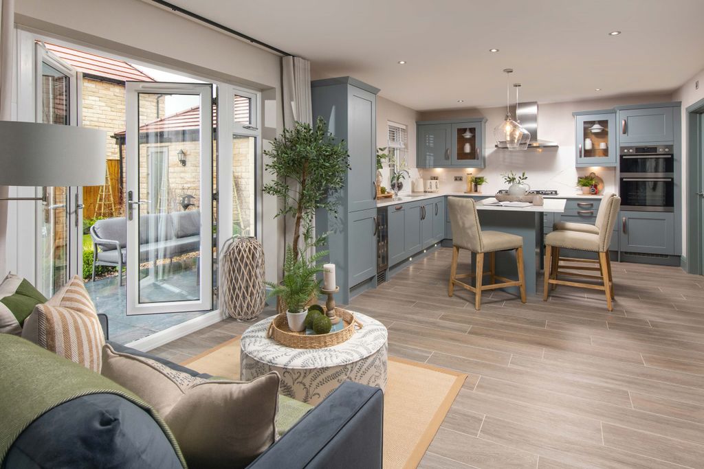 Property photo 2 of 9 005 Byw_Imperialcourt_Ilkley_Lichfield_5Bed_Lowres