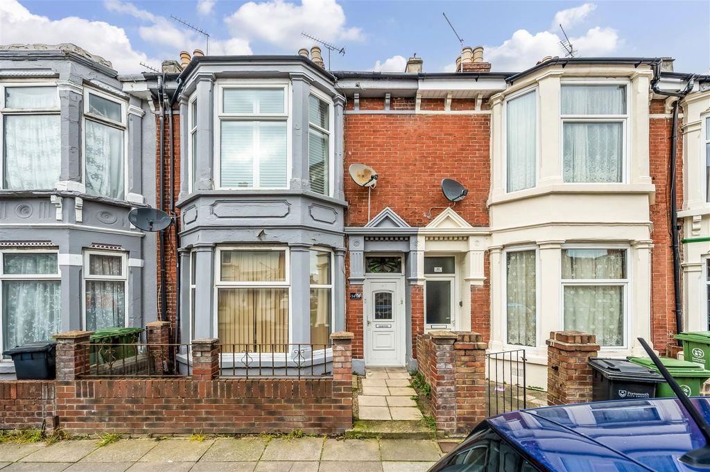 Property photo 1 of 23 Front Of House.Jpg