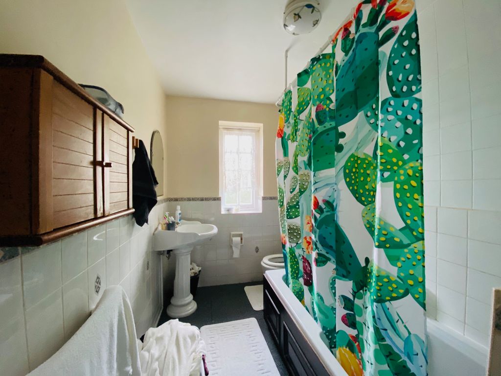 Property photo 3 of 12 Imported Image