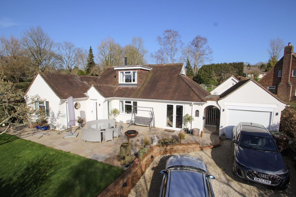 Property photo 1 of 31 Front