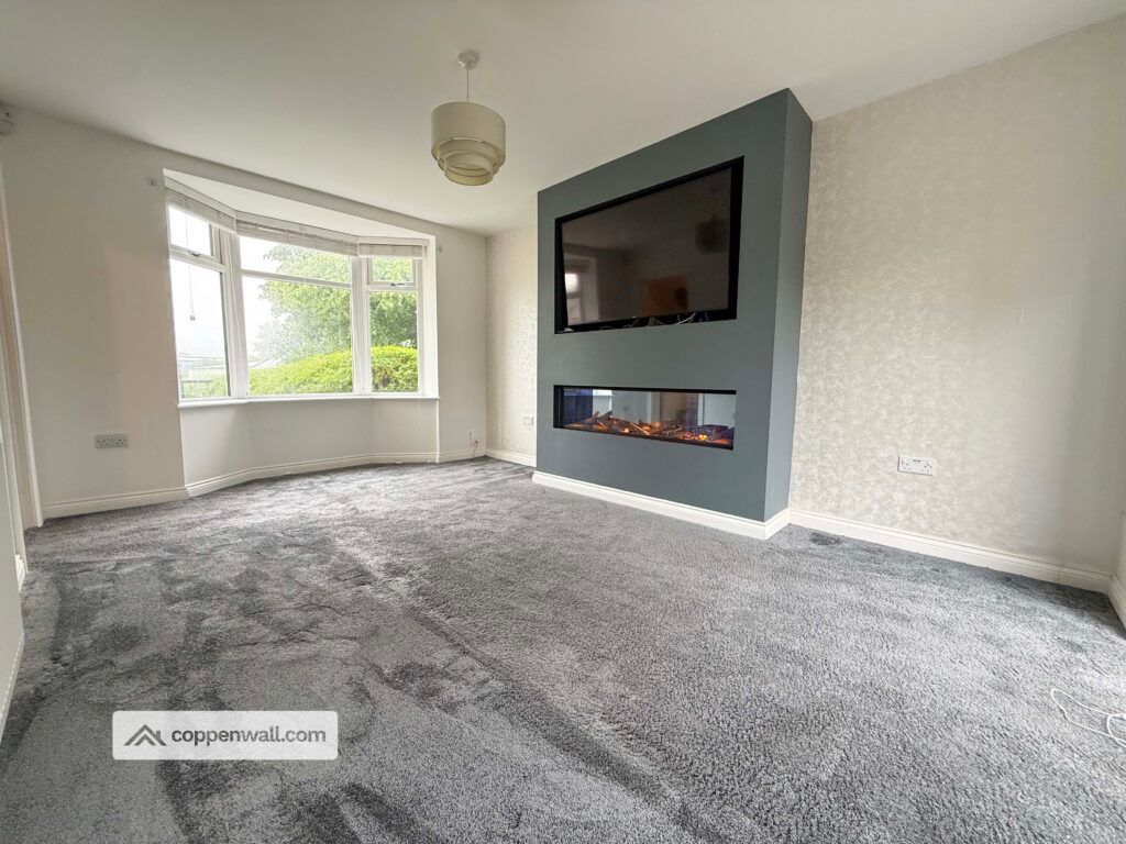 Property photo 3 of 28