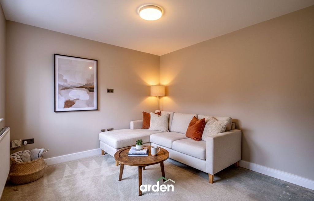 Property photo 3 of 8