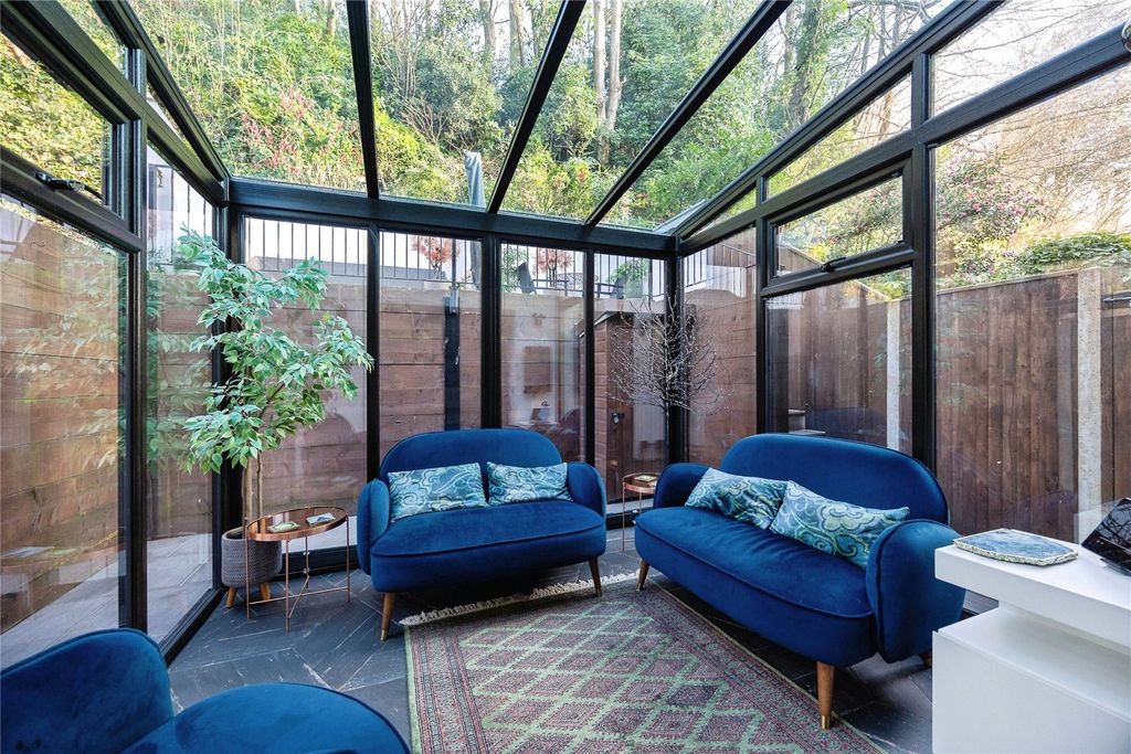 Property photo 3 of 27 Picture No. 57