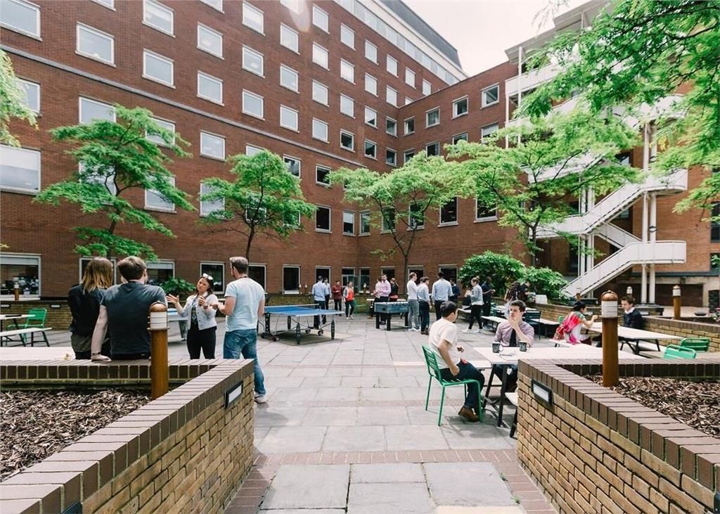 Property photo 1 of 10 Photo 2