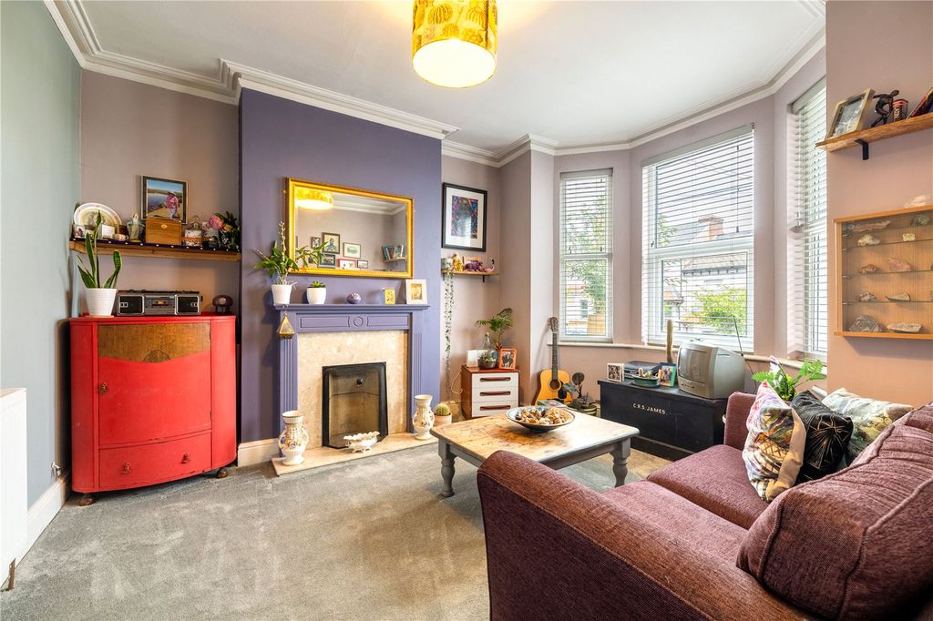 Property photo 3 of 22 Picture No. 08