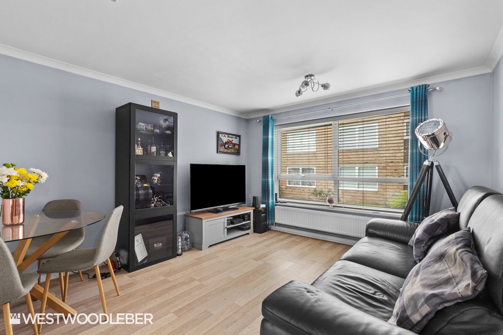 Property photo 2 of 12 Lampits_1