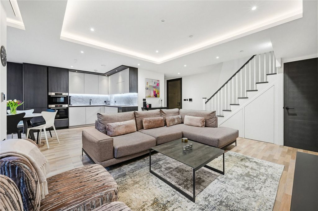 Property photo 2 of 12 Picture No. 21