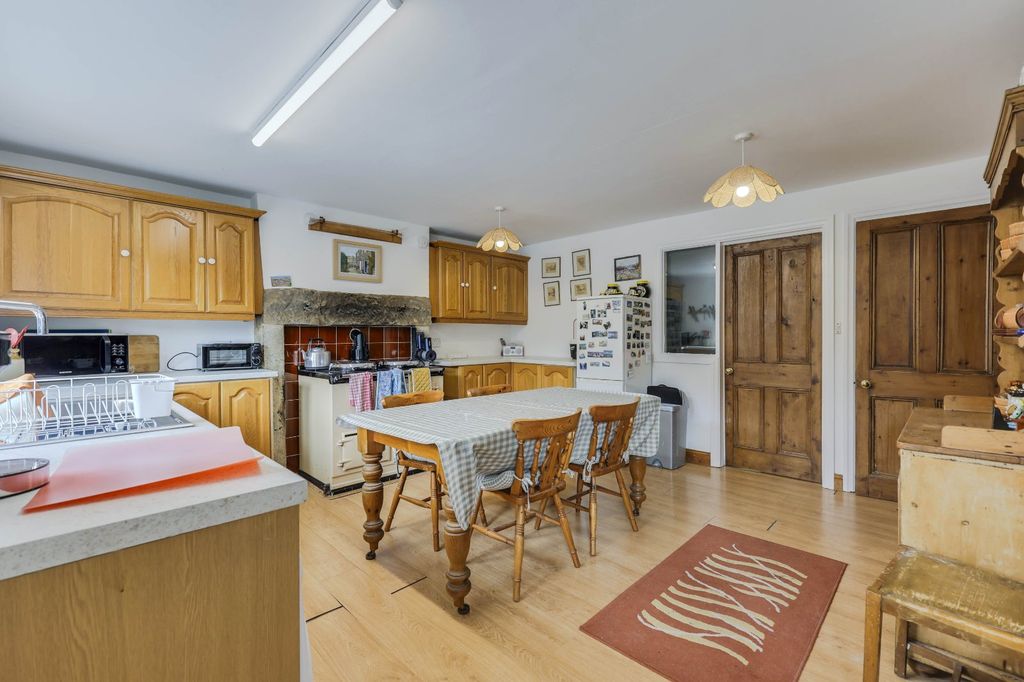 Property photo 2 of 11 Picture No. 04