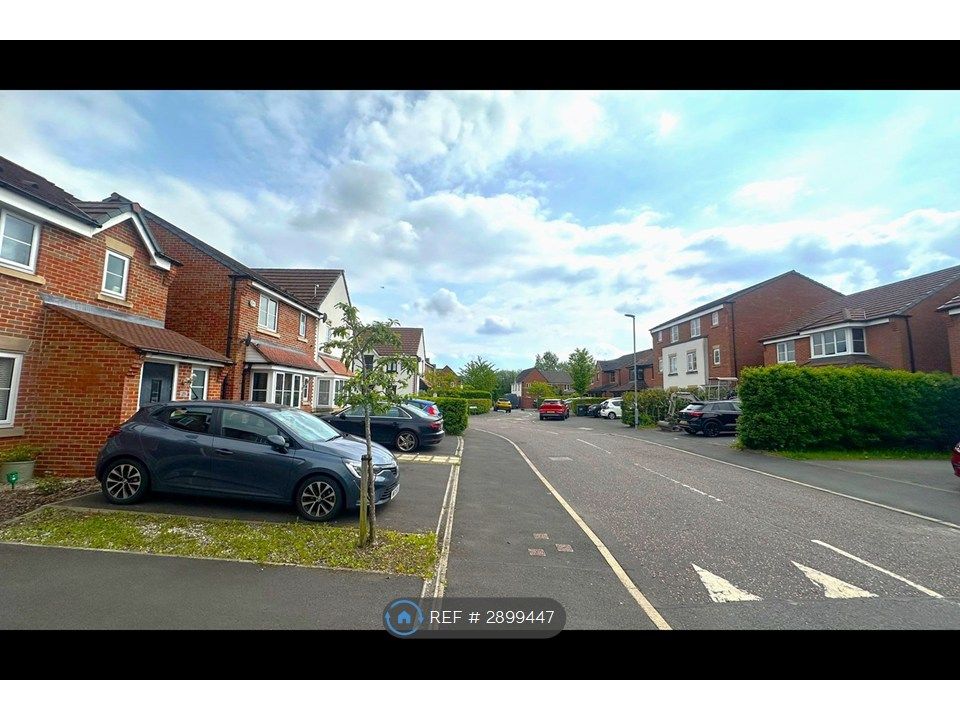 Property photo 2 of 34