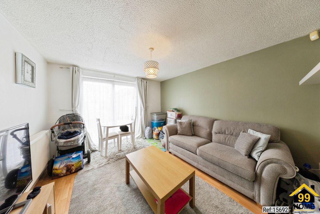 Property photo 2 of 20 Photo 1