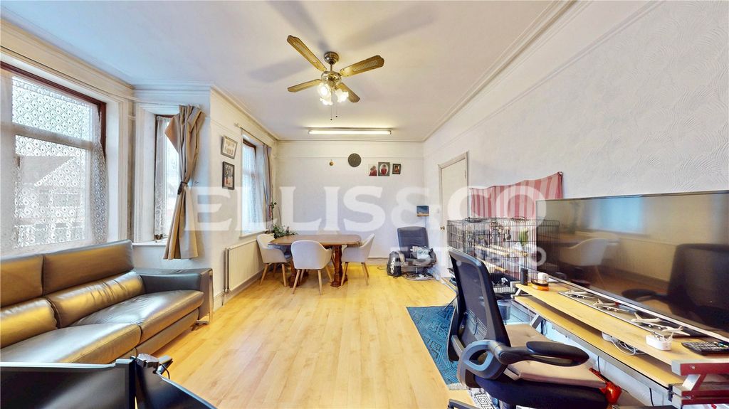 Property photo 2 of 14 Picture No. 37