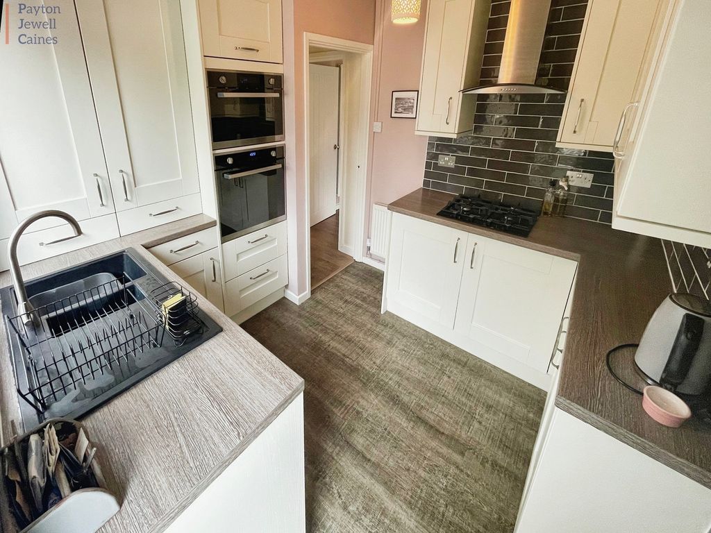 Property photo 3 of 12 Not Specified